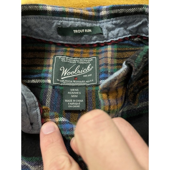 Woolrich Long Sleeve Button  Plaid Flannel multi-color Men's Sz M - Picture 4 of 6